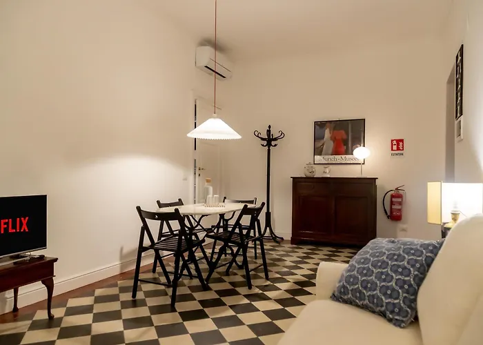 Chic A Pochi Passi Da Piazza Del Popolo Apartament